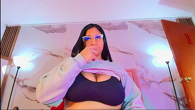 Snapshot of La_indiia chatting on February 26, 2026, 11:32 am La indiia online show from February 26, 2026, 11:32 am