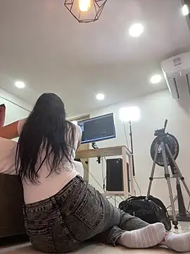 ariel jonees online show from January 15, 2026, 4:32 pm