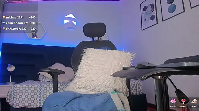 Snapshot of _gia_rose chatting on February 11, 2025, 2:14 am gia rose online show from February 11, 2025, 2:14 am