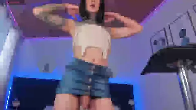 Snapshot of _gia_rose chatting on February 11, 2025, 5:29 pm gia rose online show from February 11, 2025, 5:29 pm