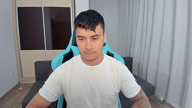 MatMalonne online show from October 15, 2025, 7:05 am