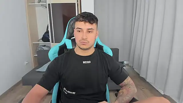 MatMalonne online show from November 8, 2025, 1:25 pm