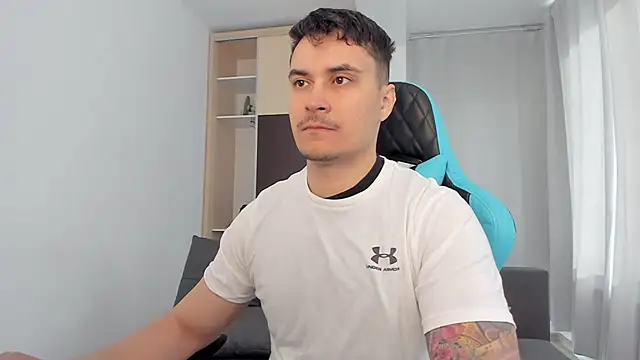 Snapshot of MatMalonne chatting on March 18, 2026, 6:27 am MatMalonne online show from March 18, 2026, 6:27 am