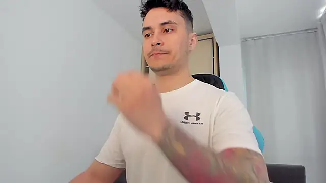 Snapshot of MatMalonne chatting on March 16, 2026, 6:50 am MatMalonne online show from March 16, 2026, 6:50 am