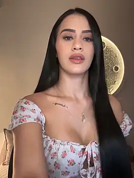 Snapshot of SarahhSmitth1 chatting on November 26, 2025, 4:40 pm SarahhSmitth1 online show from November 26, 2025, 4:40 pm