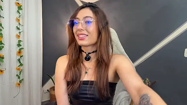 Tomoe b online show from June 23, 2026, 1:14 am