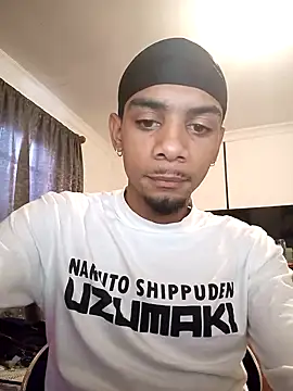 29YOURZ 28  online show from December 17, 2024, 10:44 am