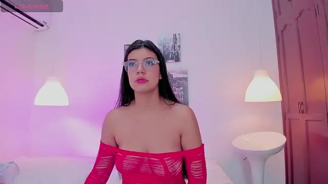 JennScott online show from December 21, 2024, 12:27 pm