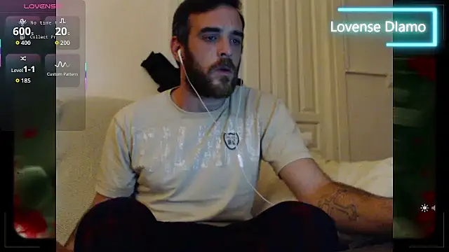 Snapshot of _NakedChef_ chatting on January 16, 2026, 2:04 am NakedChef online show from January 16, 2026, 2:04 am