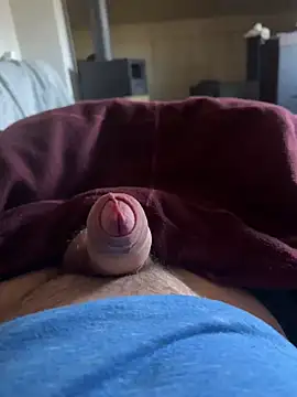 Snapshot of Andy-370 chatting on March 6, 2025, 12:09 pm Andy-370 online show from March 6, 2025, 12:09 pm