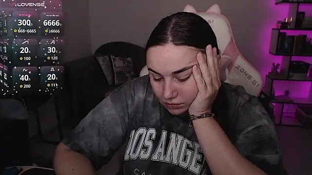 SexyWitch 666 online show from October 20, 2025, 8:37 am