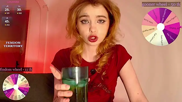 MisssLola online show from May 24, 2026, 3:01 pm