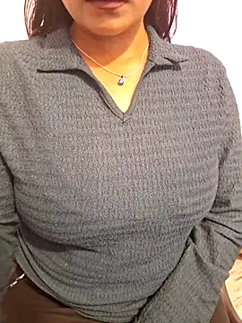 N-Natasha online show from November 20, 2025, 1:01 pm