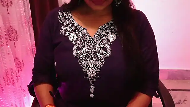 N-Natasha online show from December 14, 2025, 8:42 am