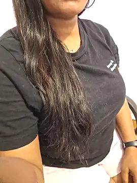 N-Natasha online show from November 21, 2025, 12:26 pm