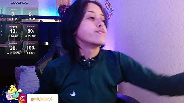 Snapshot of Bunny_O chatting on August 8, 2026, 1:34 am Bunny O online show from August 8, 2026, 1:34 am