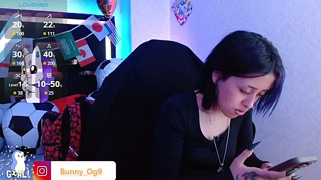 Snapshot of Bunny_O chatting on June 30, 2026, 11:49 pm Bunny O online show from June 30, 2026, 11:49 pm