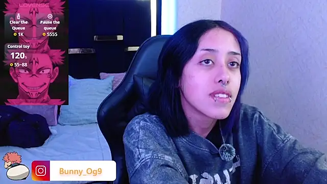 Snapshot of Bunny_O chatting on May 15, 2026, 2:20 am Bunny O online show from May 15, 2026, 2:20 am