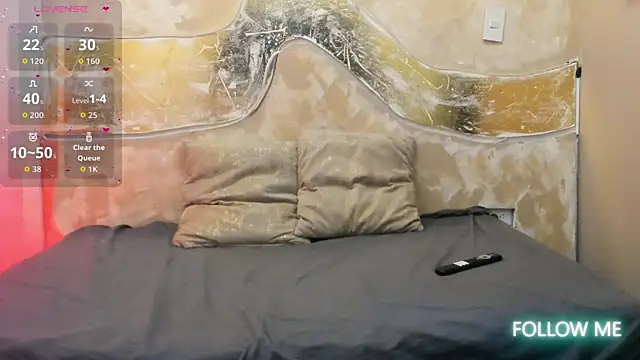 Snapshot of melaniecooperr chatting on October 19, 2025, 3:20 am melaniecooperr online show from October 19, 2025, 3:20 am