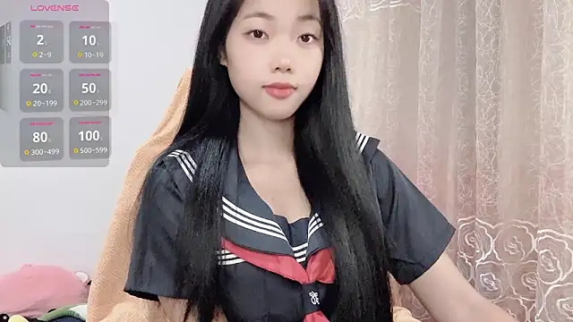 Snapshot of Lvy--v chatting on May 29, 2026, 10:16 pm Lvy--v online show from May 29, 2026, 10:16 pm
