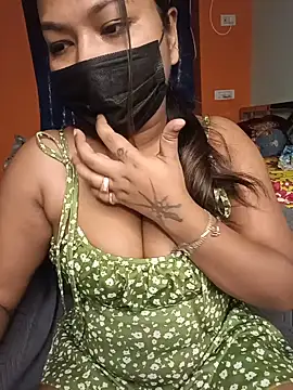 Snapshot of Hot_Urvi chatting on May 21, 2026, 4:59 pm Hot Urvi online show from May 21, 2026, 4:59 pm