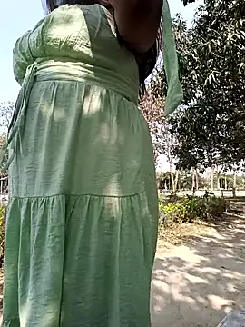 Hot Urvi online show from March 27, 2026, 8:22 am