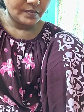 Snapshot of MUMTAJ-1 chatting on July 25, 2026, 8:44 am MUMTAJ-1 online show from July 25, 2026, 8:44 am