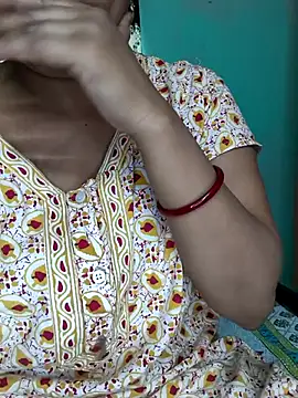 Snapshot of MUMTAJ-1 chatting on May 10, 2026, 1:42 am MUMTAJ-1 online show from May 10, 2026, 1:42 am