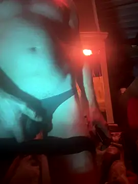 Snapshot of smashb33 chatting on October 21, 2025, 9:52 am smashb33 online show from October 21, 2025, 9:52 am