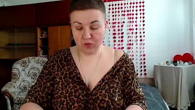 Snapshot of Annet1912 chatting on March 5, 2025, 9:49 am Annet1912 online show from March 5, 2025, 9:49 am