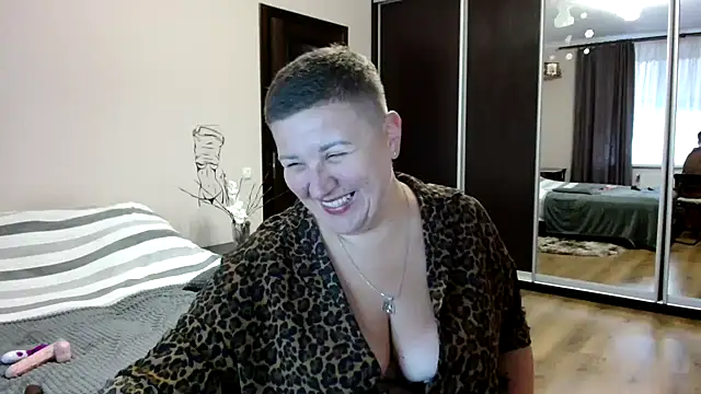 Snapshot of Annet1912 chatting on October 26, 2025, 2:06 pm Annet1912 online show from October 26, 2025, 2:06 pm