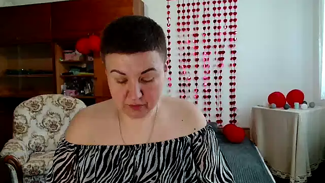 Snapshot of Annet1912 chatting on February 25, 2025, 9:42 am Annet1912 online show from February 25, 2025, 9:42 am