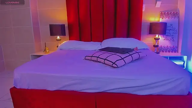 isabella montez online show from March 18, 2025, 3:12 pm