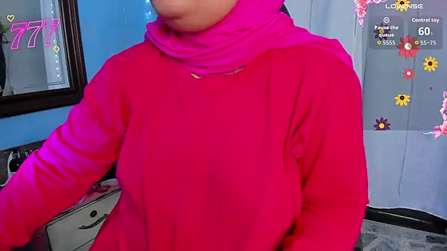 Snapshot of Falak-Yasin chatting on July 31, 2026, 12:15 pm Falak-Yasin online show from July 31, 2026, 12:15 pm