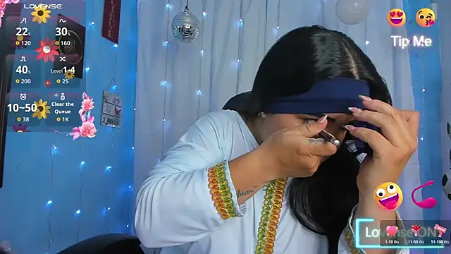 Snapshot of Falak-Yasin chatting on July 3, 2026, 12:00 pm Falak-Yasin online show from July 3, 2026, 12:00 pm