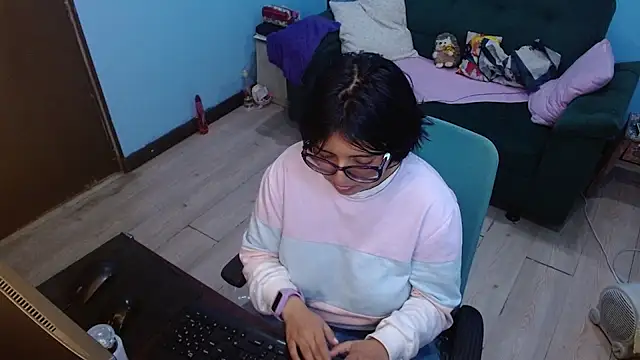 X CHERRY XX online show from July 21, 2026, 1:30 am