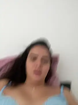 rebeccaareys online show from December 8, 2024, 4:39 pm