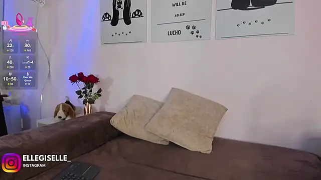 Snapshot of ElleGisellee chatting on February 26, 2026, 6:02 am ElleGisellee online show from February 26, 2026, 6:02 am