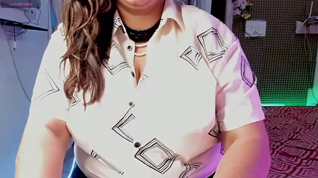 Gulabi Queen online show from March 5, 2025, 11:17 am