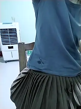 Anna-Cute69 online show from November 10, 2025, 12:04 am