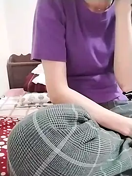 Anna-Cute69 online show from December 1, 2025, 2:12 am