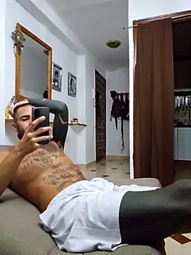 charlye inkkkk online show from October 14, 2025, 12:33 am