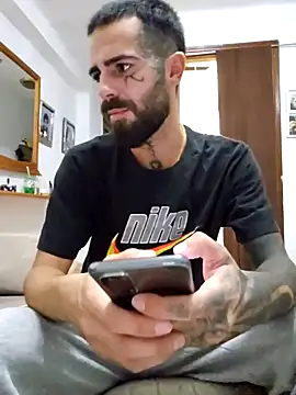 charlye inkkkk online show from November 18, 2025, 10:13 pm