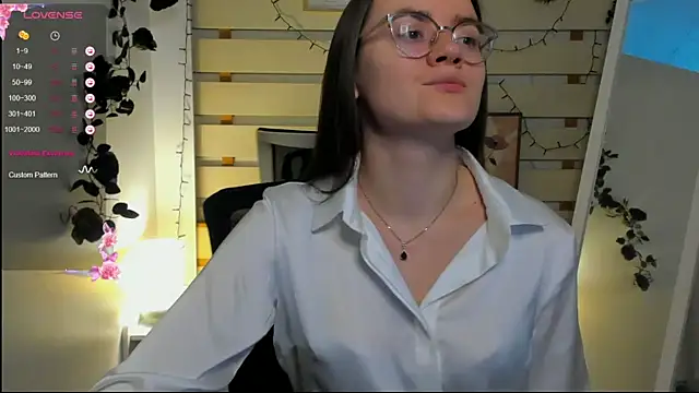 Josephine jo online show from March 15, 2026, 1:18 pm