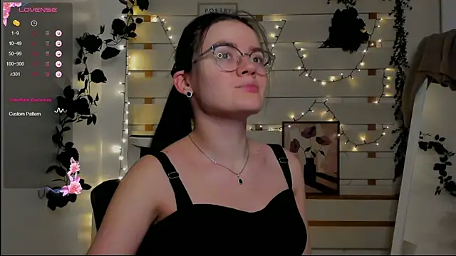 Josephine jo online show from February 22, 2026, 1:13 pm