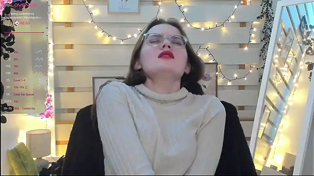 Snapshot of Josephine_jo chatting on December 3, 2025, 7:13 pm Josephine jo online show from December 3, 2025, 7:13 pm