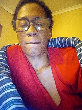 bustybillies online show from April 20, 2026, 4:52 pm