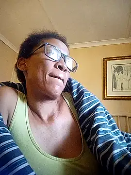 bustybillies online show from April 27, 2026, 2:26 pm