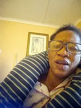 bustybillies online show from May 7, 2026, 5:22 am