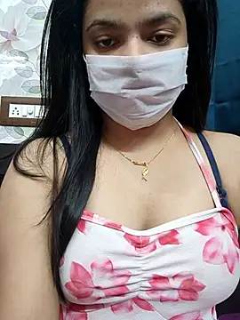 Snapshot of Myloveurvi chatting on October 24, 2025, 2:38 pm Myloveurvi online show from October 24, 2025, 2:38 pm